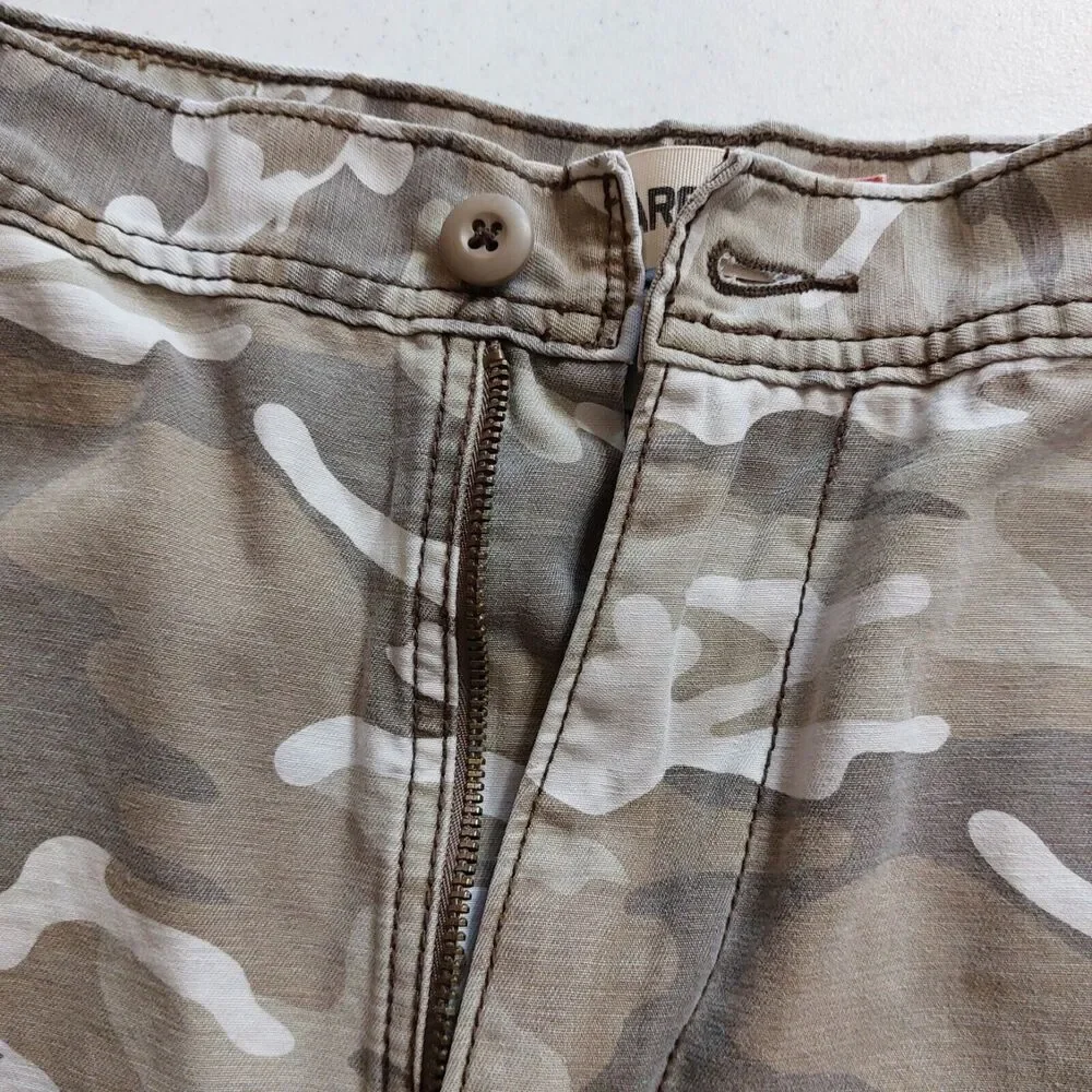 Levis gear up